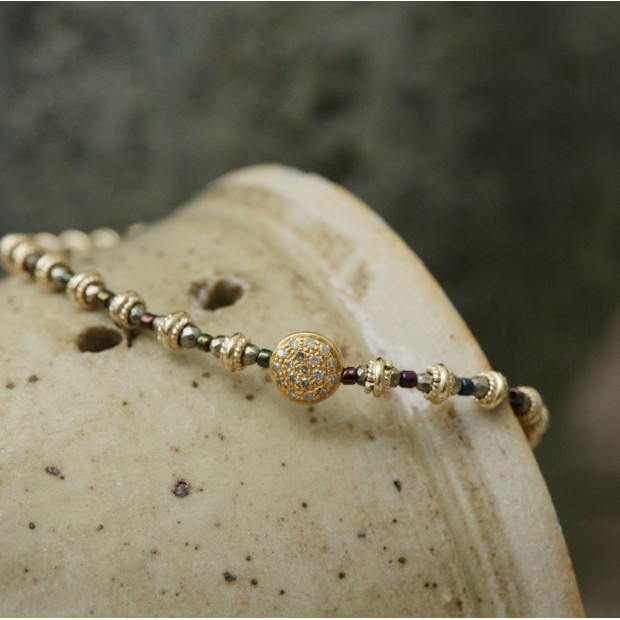 5 Octobre sidabro apyrankė su perlais, piritais, deimantais